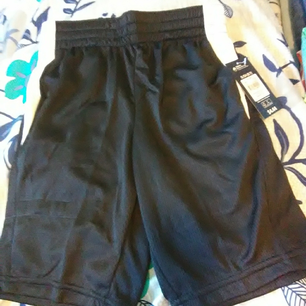 Athletic works shorts